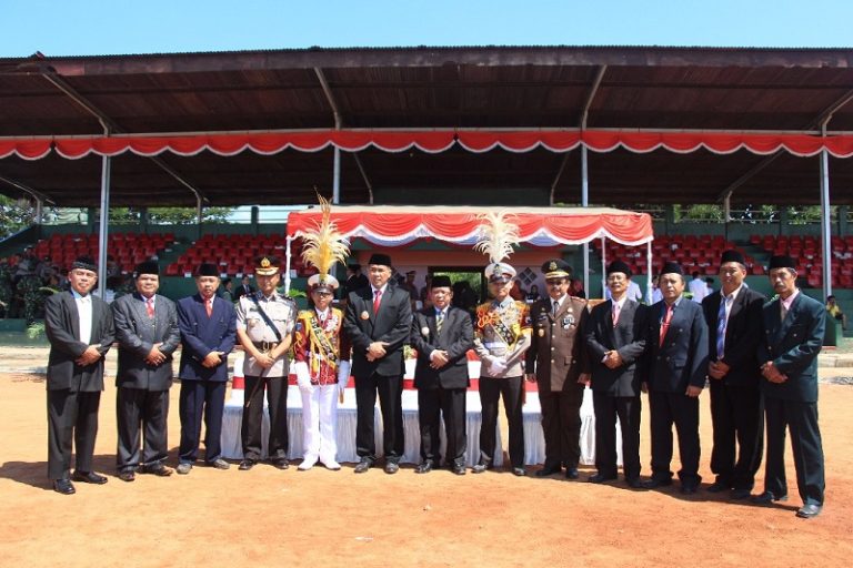 PEMKAB GELAR UPACARA PERINGATAN HARKITNAS KE 109 DAN HARIJADI WONOGIRI KE 276