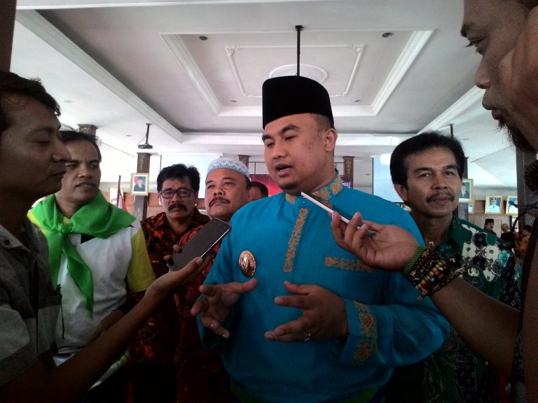 bupati dharmasraya berkunjung ke wonogiri