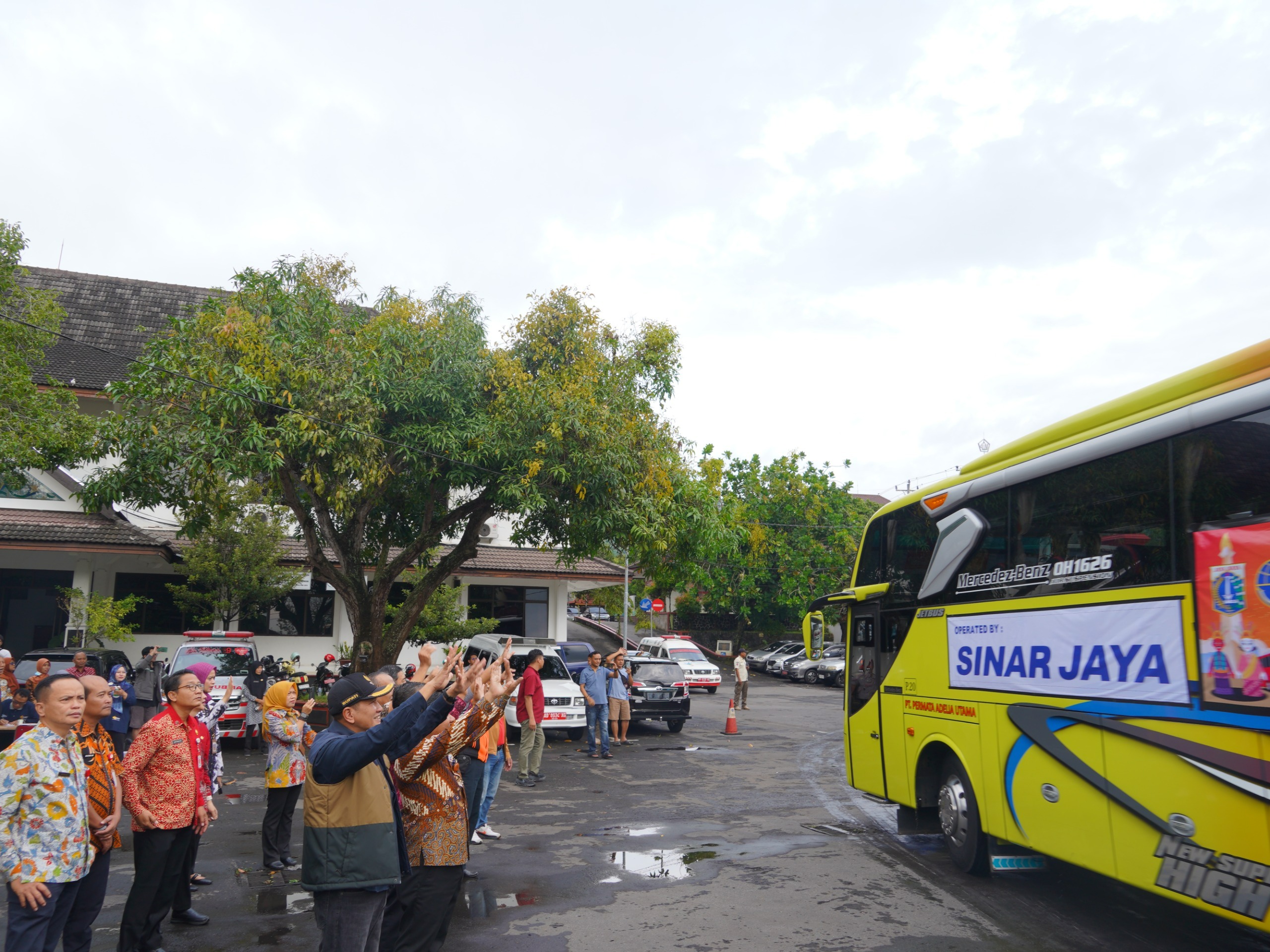 WhatsApp Image 2026-04-13 at 08.00.59